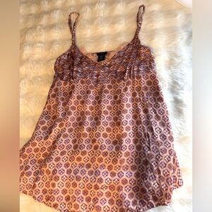 Preowned, Calvin Klein Slip Camisole With Lace and buttons , Size Large